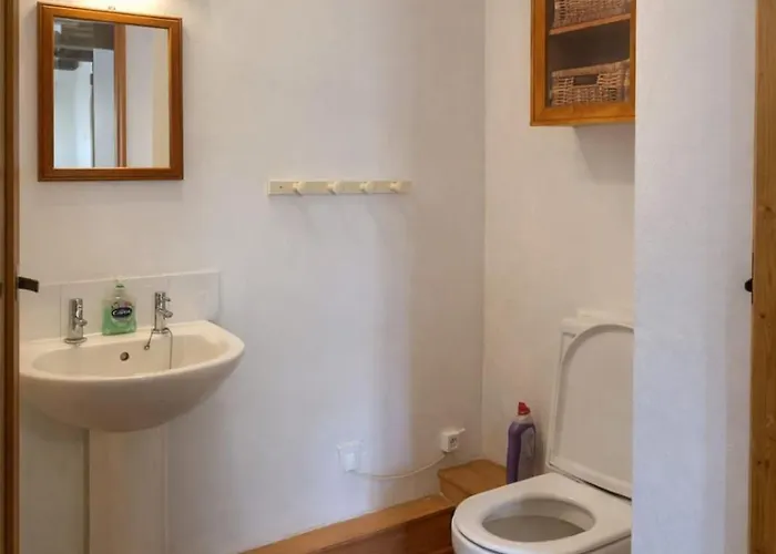 Notre Refuge A Montbroux * Roussines